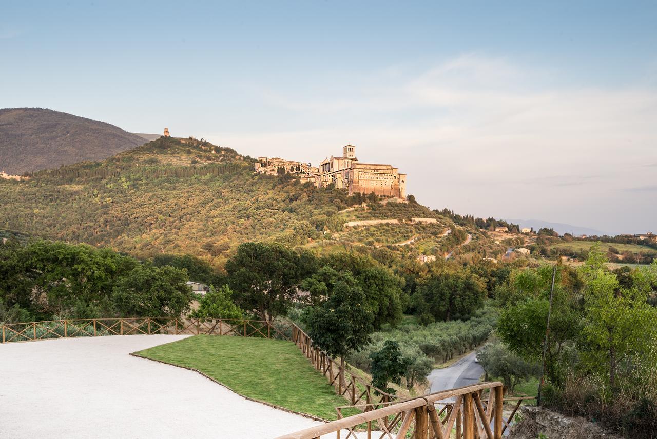La Dimora Di Francesco Bed & Breakfast Assisi Exterior photo